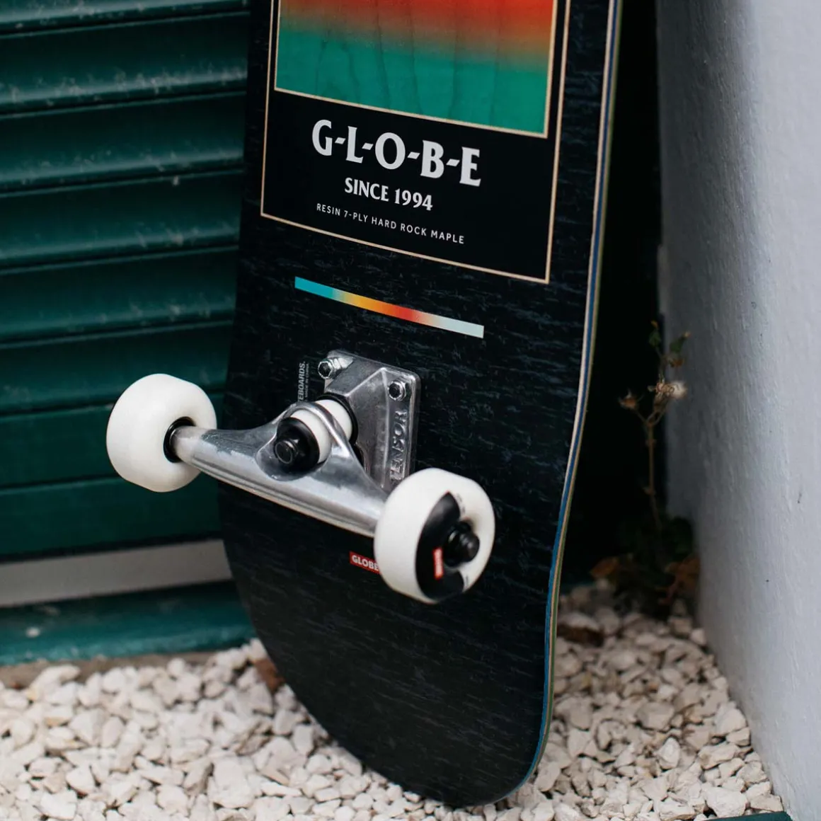 g_supercolor__blackpond___complete_skateboard_4.webp Cheap G1 Supercolor - - 8.125" Complete Skateboard Completes